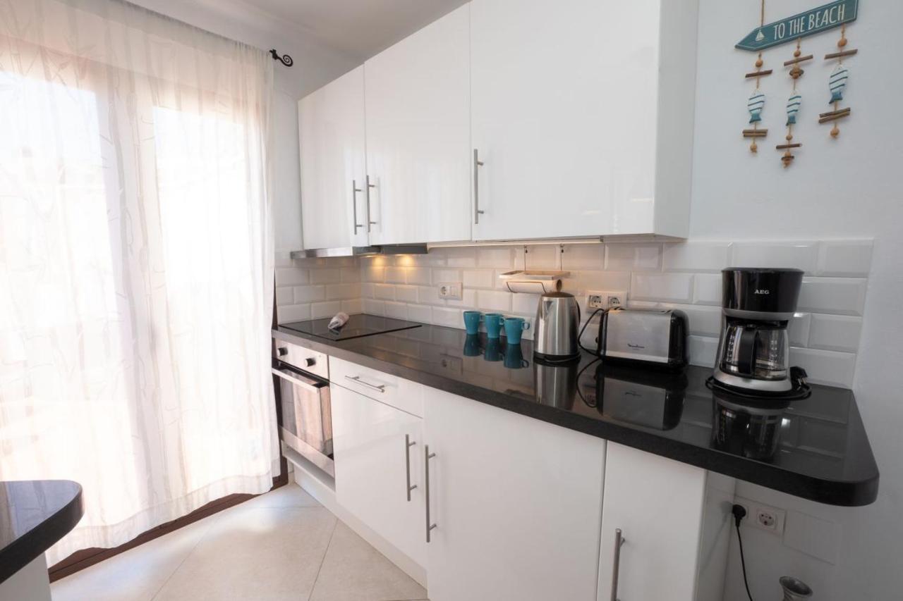 Capistrano Playa 712 Menyber Apartment เนร์คา ภายนอก รูปภาพ