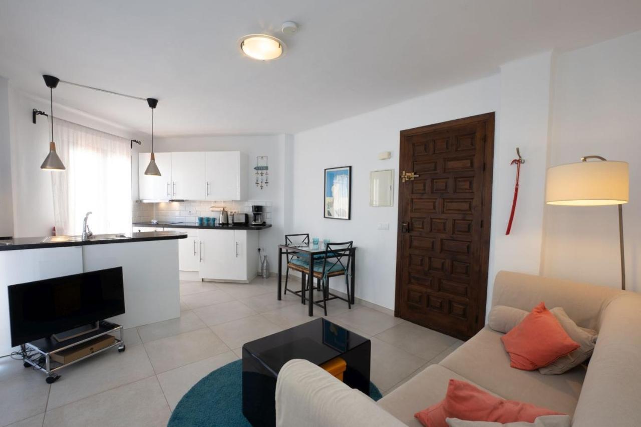 Capistrano Playa 712 Menyber Apartment เนร์คา ภายนอก รูปภาพ